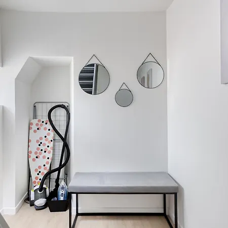 Maison De Triplex Proche Cdg *